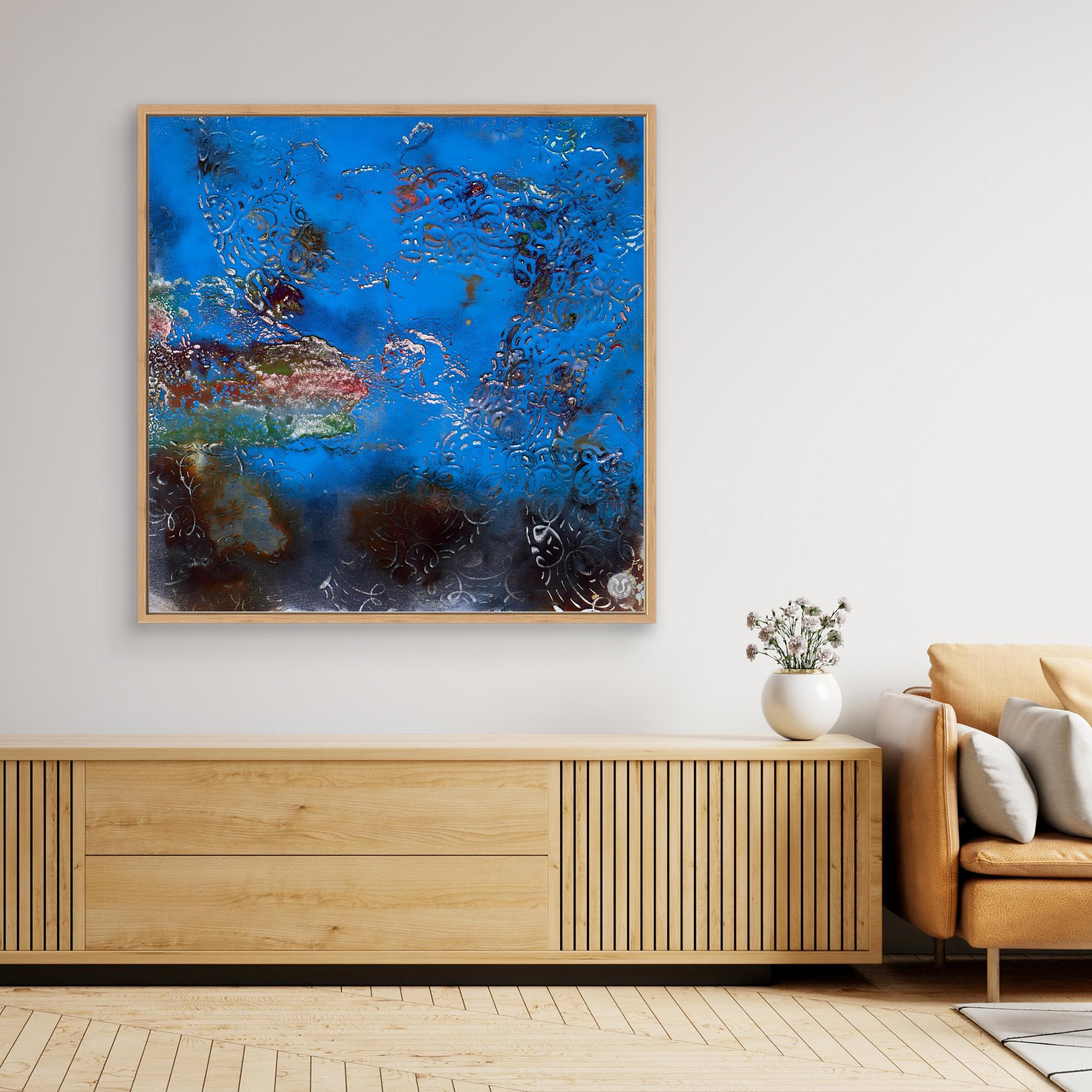 Blue Echo in modernem Interieur – reduziertes Werk mit starker, stiller Wirkung