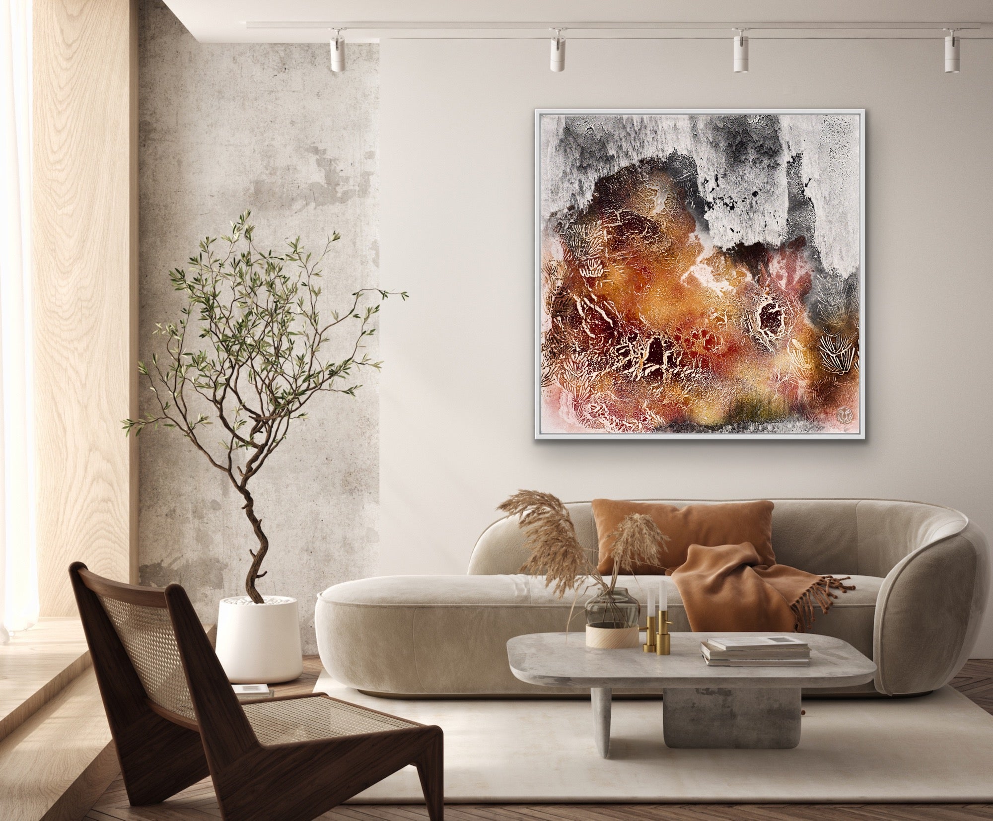 Fossil Signs in Lounge – warmes Kunstwerk mit ruhiger, erdiger Präsenz