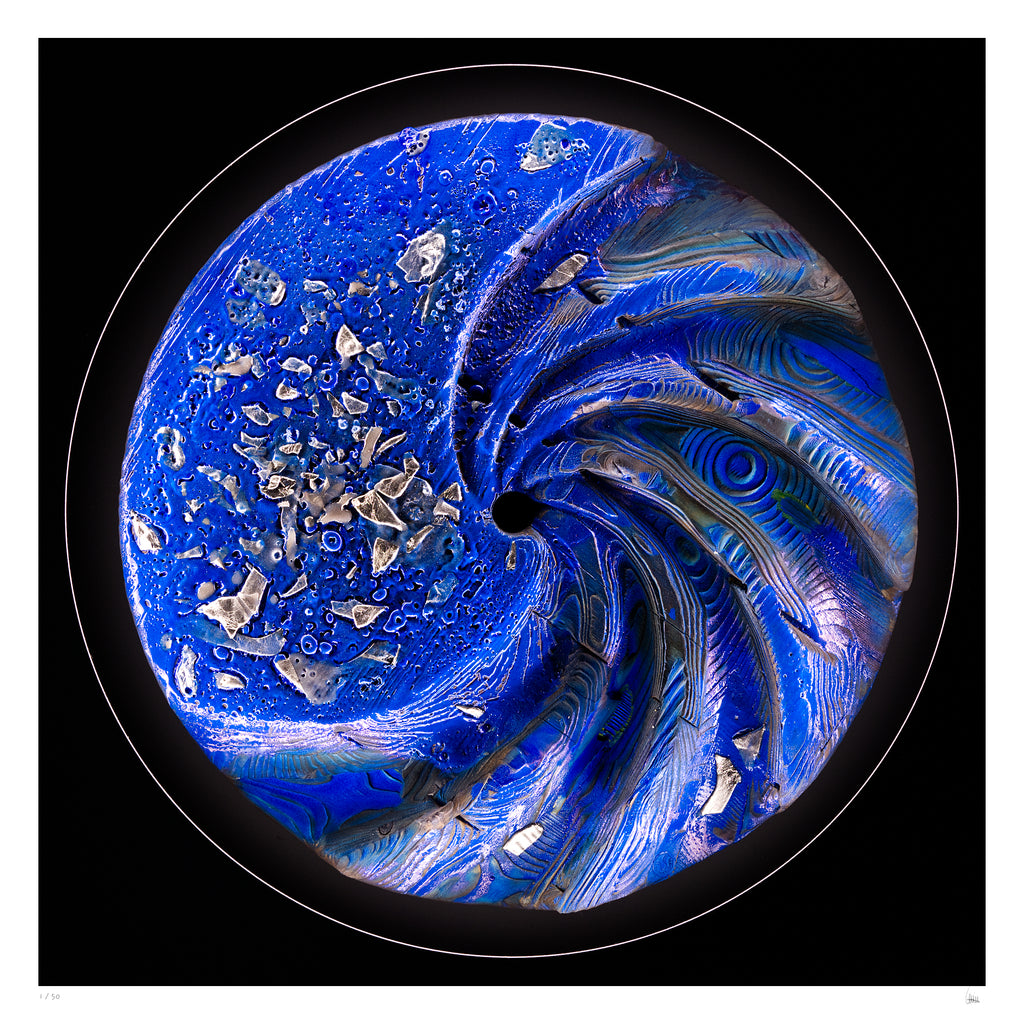 Pedelight circular abstract light artwork in ultramarine blue with palladium fragments, fine art print by Burningpictures