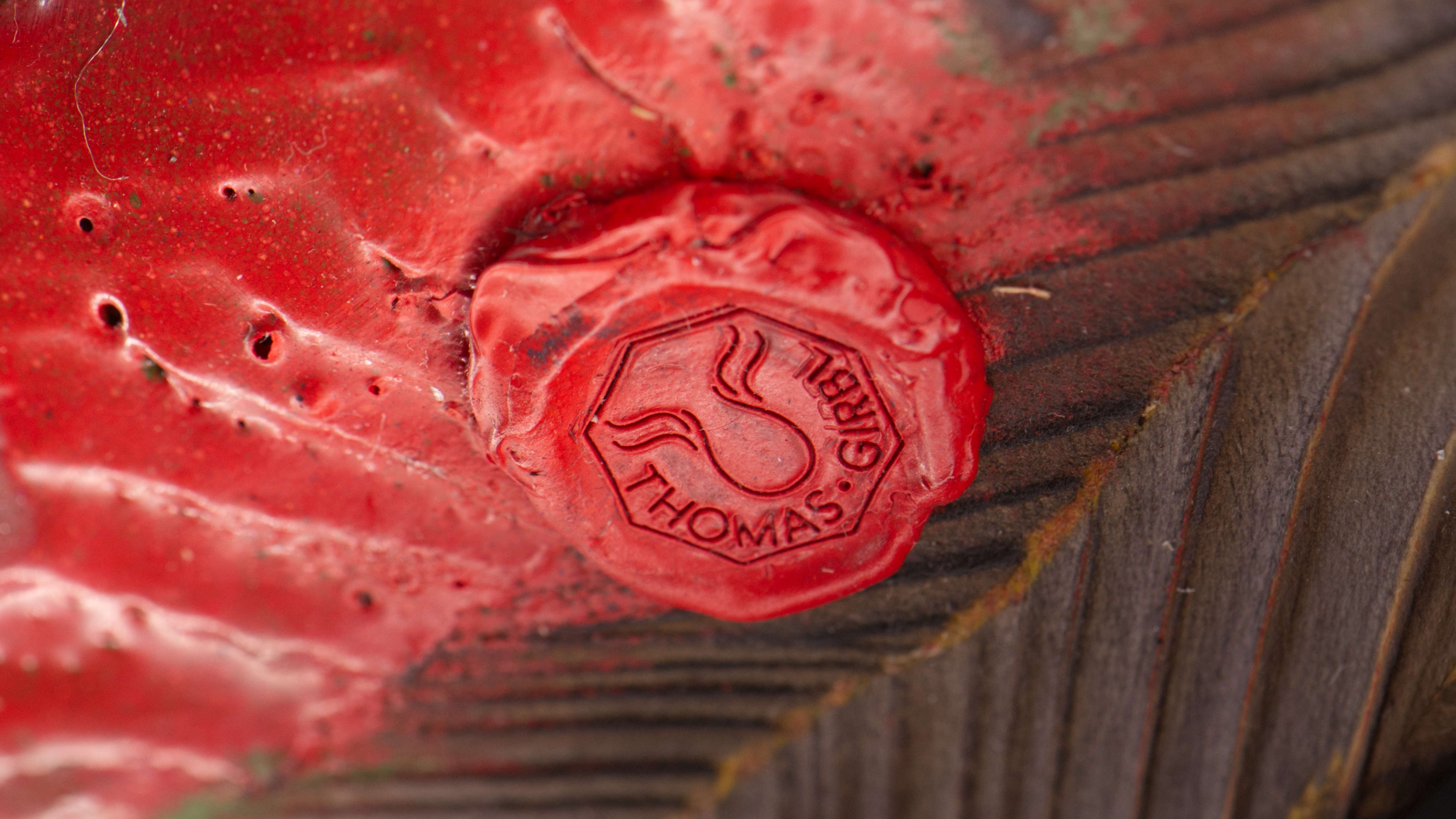 Close-up of Simlight artwork showing palladium fragments embedded in fire-shaped textures, abstract circular fine art print by Burningpictures
